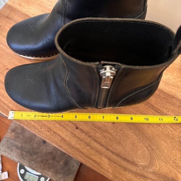 Swedish Hasbeens Black Ankle Boots - Picture 5 of 5